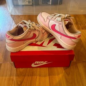Girls Nike Dunk Low